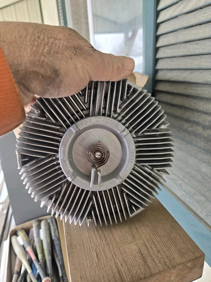 AC Delco: 2001-2002 GMC B7 8,1 L V8 embrague ventilador, ACD 15-40018, GM 15768378 Foto 3 de 4