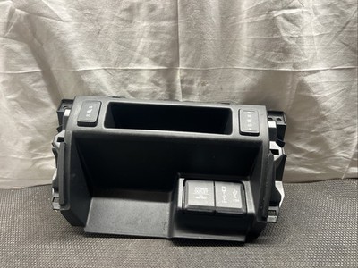 16-18 HONDA PILOT LOWER CENTER DASHBOARD CONSOLE TRIM W/POWER OUTLET OEM 566 T17