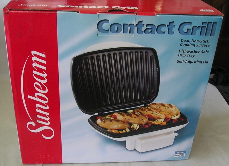 Sunbeam Contact Grill Model WM2686 Dual Non-Stick Indoor Countertop Cooker, New