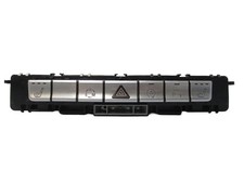 Schalter Sitzheizung Warnblinker f&uuml;r MERCEDES  B-KLASSE (W246) B 200 A2469059801
