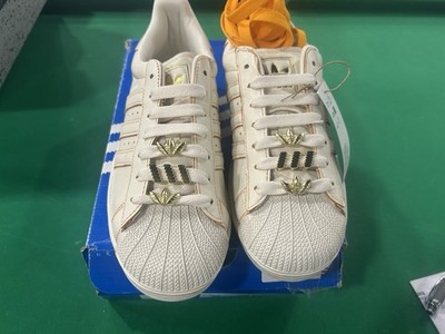 adidas Superstar Men's Low Top White/Gold Lace-Up Athletic Sneakers New w/ Box