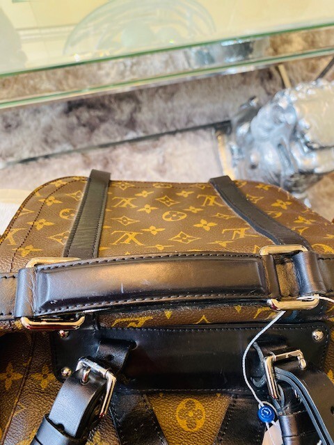Authentic Louis Vuitton Christopher Macassar Limi… - image 7
