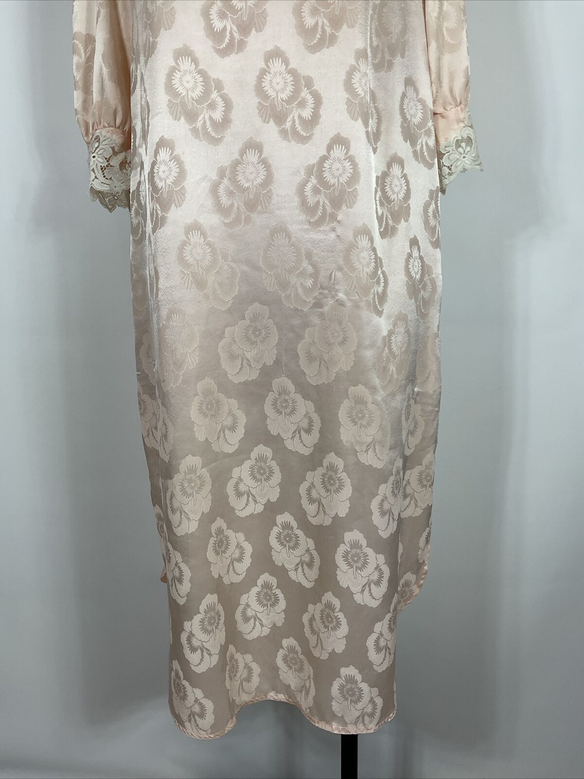 EVE STILLMAN Satin Lace Long Nightgown Neiman Mar… - image 4