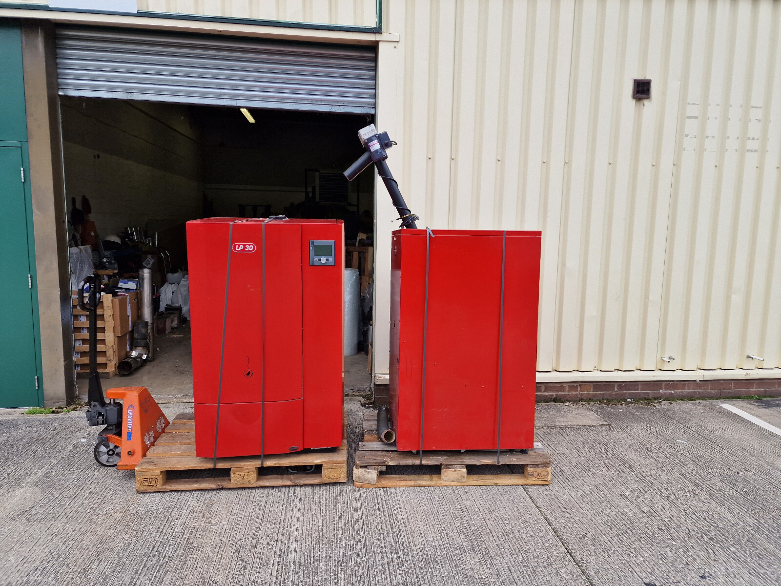 Extraflame LP30 Wood Pellet Boiler u0026amp; 300kg Side Hopper | eBay