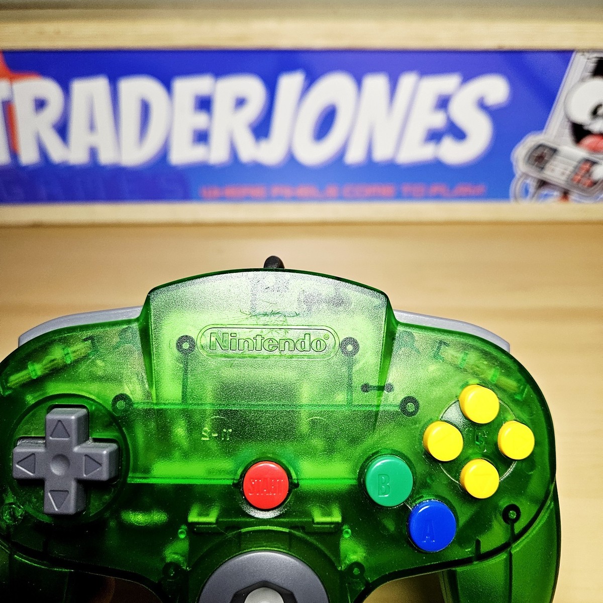 Funtastic Jungle Green Nintendo 64 System Tested Working with OEM