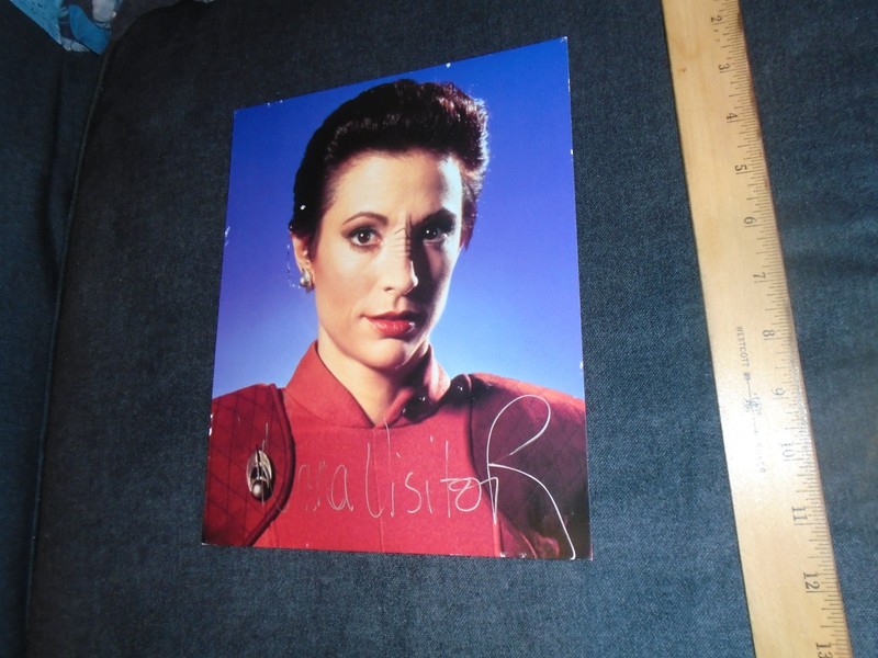 Nana Visitor STAR TREK Deep Space 9 AUTOGRAPHED 8 x 10 Kira Nerys Colonel Major