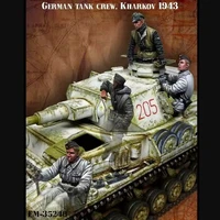 1/35 WWII German Panzer Tank Crew (4 figures) - F997