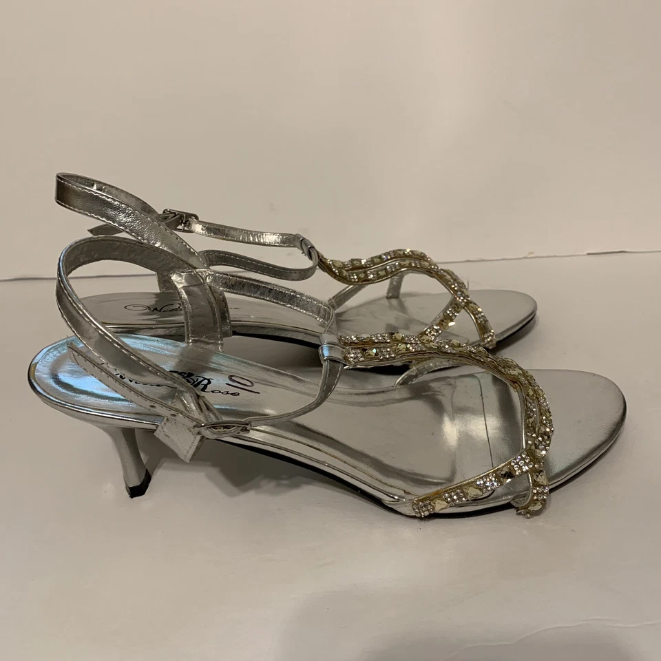 Wild Rose Rhinestone Silver Party Heel Size 10 Preowned - Image 4 of 4