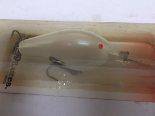 Older USA Made Bandit 400,#409,Pearl Red Eye - Picture 4 of 6