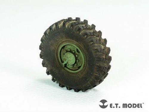 ET Model ER35053 1/35 Russian BM-21 Grad Weighted Wheels (7 pcs) - Picture 3 of 4