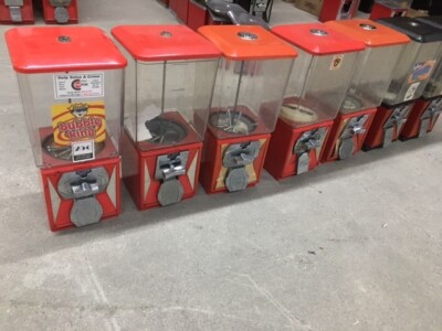 ONE A&A PN95 Northwestern Super 60 Vending Machine 1