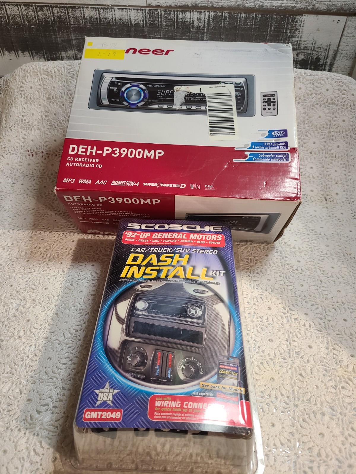 Pioneer DEH-P3900MP CD Player,MP3 In Dash Receiver From 2007