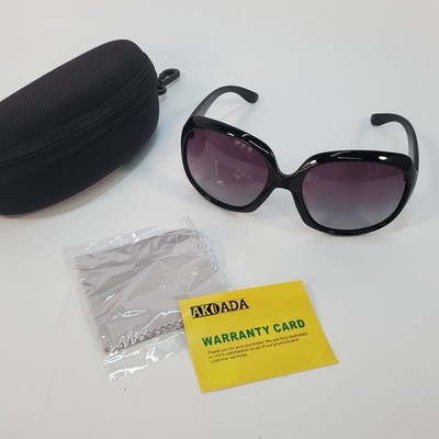 Akoada Oversize Polarized Sunglasses Black with Gradient Gray Lenses w/Case