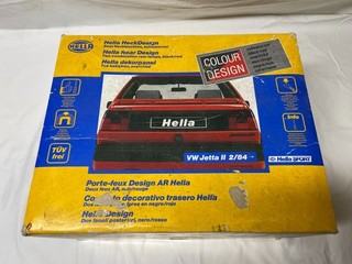 schwarz rote Rückleuchten original Hella Colour Design VW Jetta 2