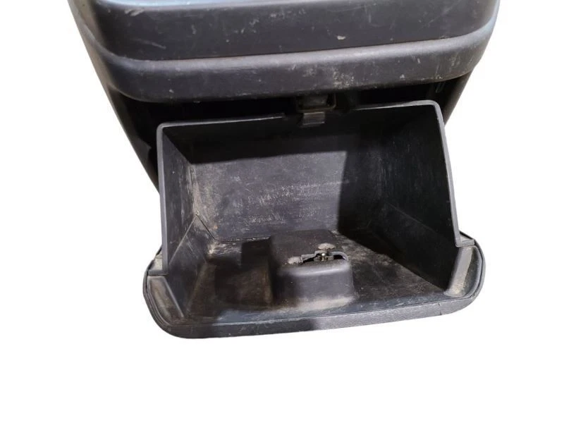 Consola piso delantero con compartimento de almacenamiento para furgoneta Express 2500 589745 08-18 Foto 3 de 4