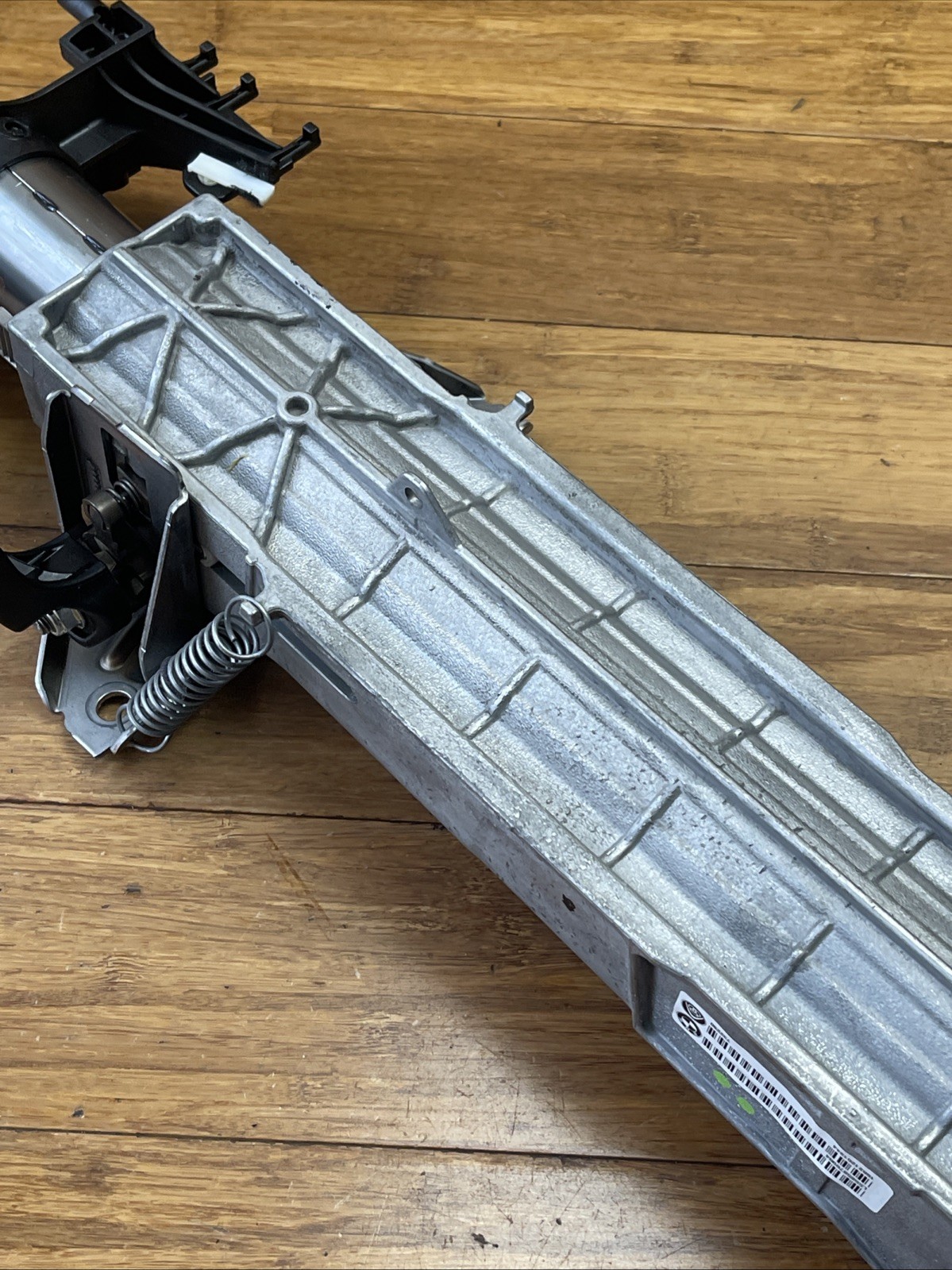 BMW i8 2015-2020 Steering column