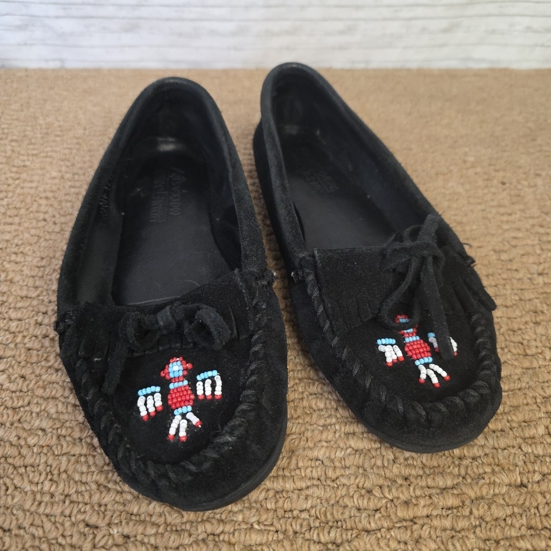 SAOLA Mocassini donna Minnetonka Beaded Thunderbird suola rigida nero scamosciato taglia 7