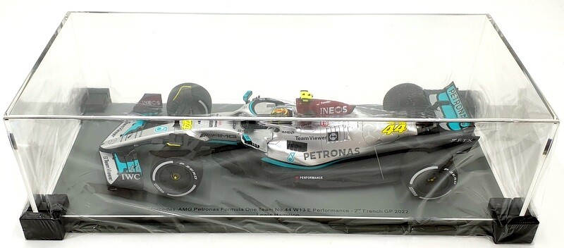 スパーク　1/18 2022 メルセデスAMGペトロナスW13 ハミルトン 1/18 Mercedes AMG W13 Performance GP Bahrain Lewis Hamilton