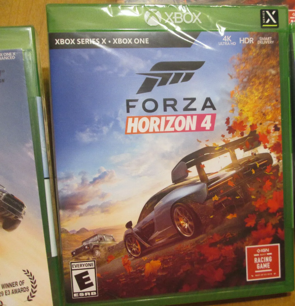 Forza Horizon 4 Xbox One - Xbox One supported - ESRB Rated E (Everyone) -  Racing Game - Collect over 450 cars - Race. Stunt. Create. Explore - Xbox