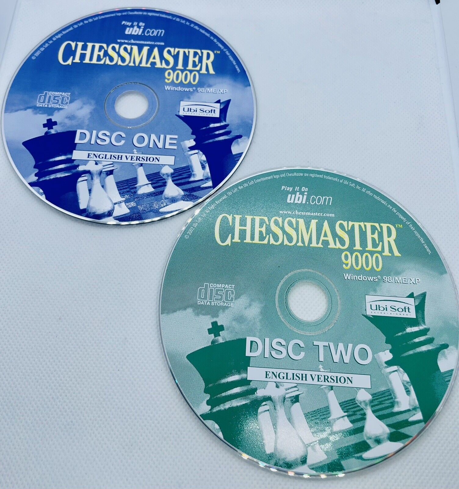 Ubisoft Chessmaster 10th Edition (Rated E) Windows 98 / ME / XP - 3 CD Disc  Set