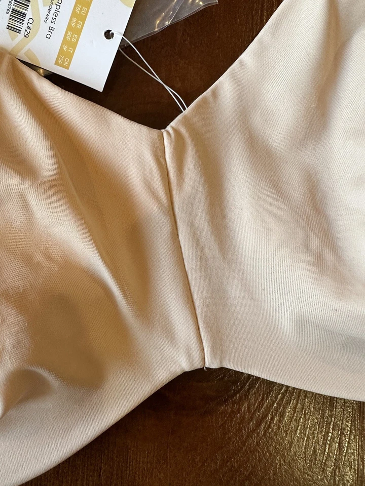 Sutiã sem alças Delimira tamanho #34E creme pêssego aro novo com etiquetas - Imagem 2 de 4