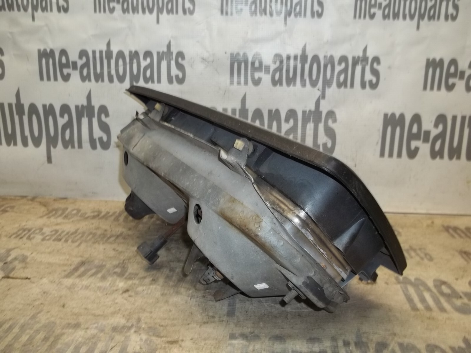 1981-1991 Rolls-Royce Silver Spur OEM Driver Side Left Headlight Head Light Lamp