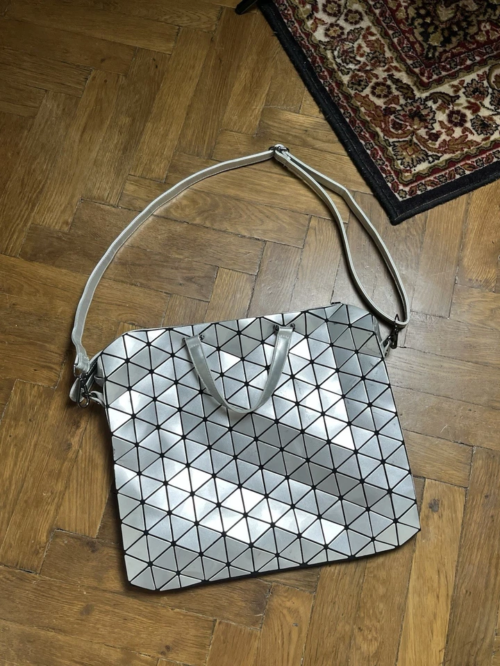 🔥00's Issey Miyake Bao Bao Prism Geometric Crossbody Tote Y2k Bag Japan - Image 2 of 4