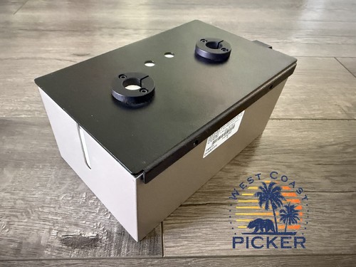 VICI Valco Instruments Heated Valve Enclosure 8" x 5" x 3.5" (Enclosure Only)