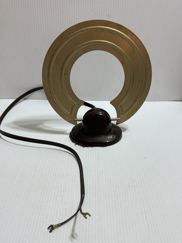 Vintage Mid Century JFD UHG Indoor TV Loop Halo Antenna Bakelite Base