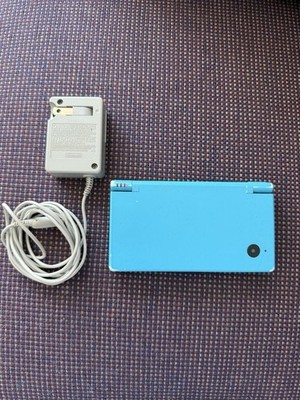 Nintendo DSi Console (Light Blue) w/ Charger + Rare Zelda Four Swords Installed