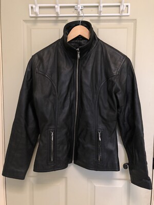 Wilsons Leather Maxima Black Zip Leather Jacket - Women's