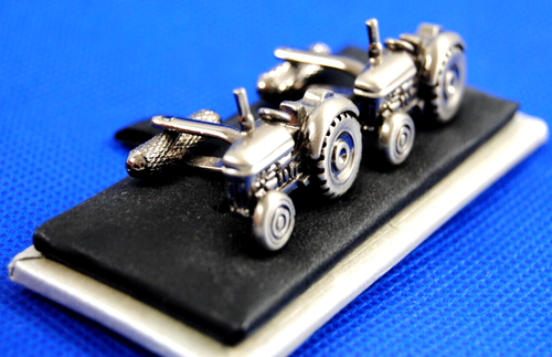 Classic Old FARM Tractor CUFFLINKS Set Presented in ONYX-ART LONDON GIFT BOX MIB - Picture 4 of 11