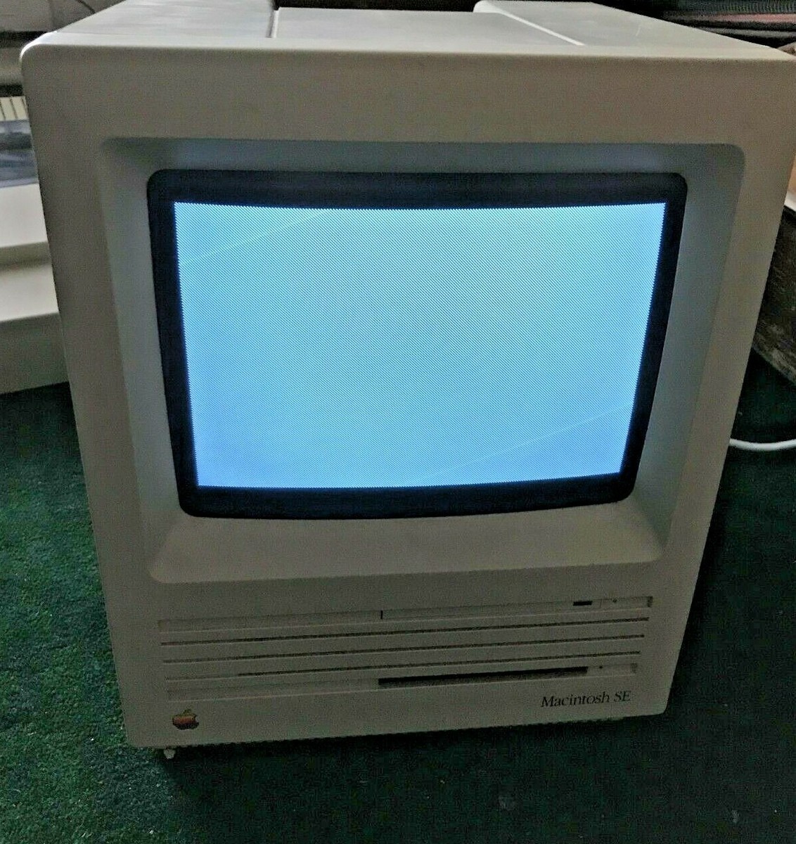 Vintage Apple Macintosh SE Computer Monitor | eBay