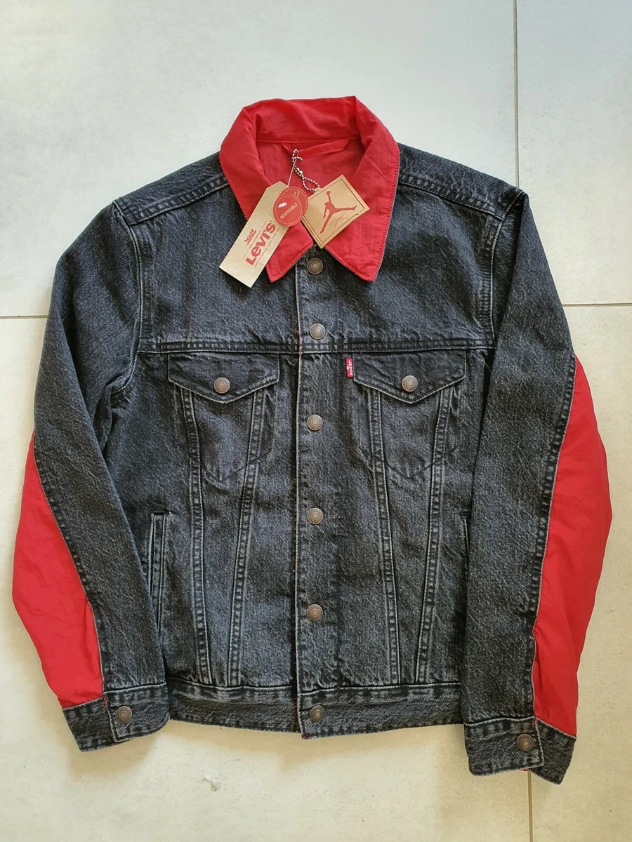 NWT LEVI'S AIR JORDAN REVERSIBLE DENIM TRUCKER JACKET SIZE XS