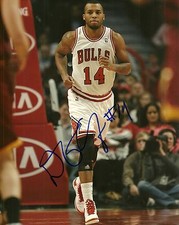 DAEQUAN COOK CHICAGO BULLS SIGNED AUTO 8x10 PHOTO W/COA