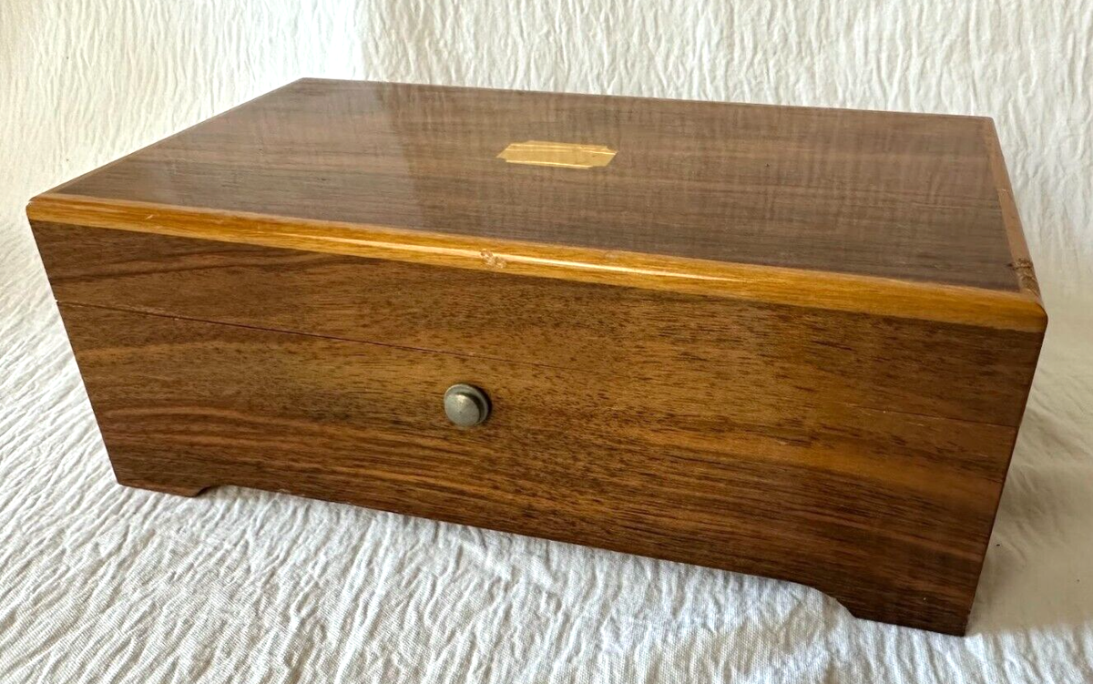 Vintage Switzerland Thorens Music Box 6 Songs | eBay