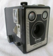 Kodak Six-20 "Brownie" Model D Box Camera