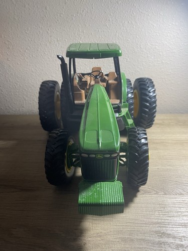1/16 John Deere 8420 Tractor With Front Wheel Assist & Duals Good ConditionHeavy - Picture 5 of 6