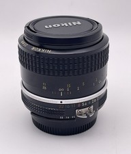 Nikon Nikkor Ai-s 35mm F/2 Wide Angle MF Lens w/ Caps Excellent Condition