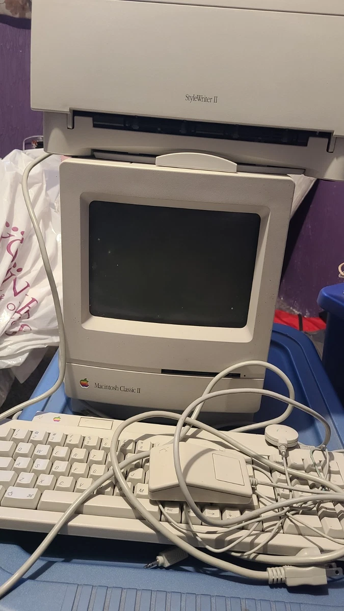 VTG 1991 APPLE MACINTOSH CLASSIC II/IMAGEWRITER II/KEYBOARD/MOUSE
