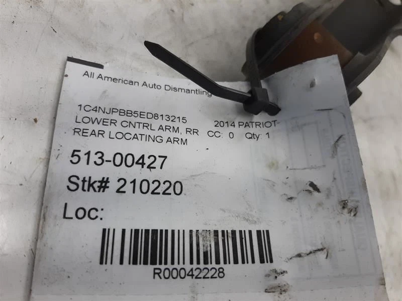 Brazo de control inferior trasero estilo clásico 2,4 L compatible con Jeep Patriot 2014 5105272aj Foto 3 de 4