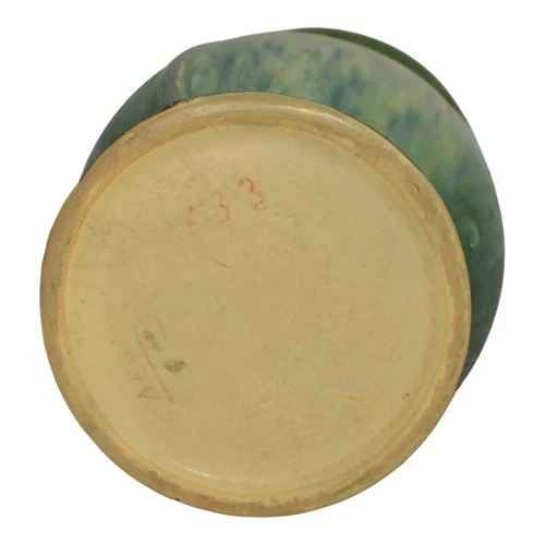 Roseville Futura 1928 Vintage Art Deco Pine Cone Green Ceramic Vase 433-10