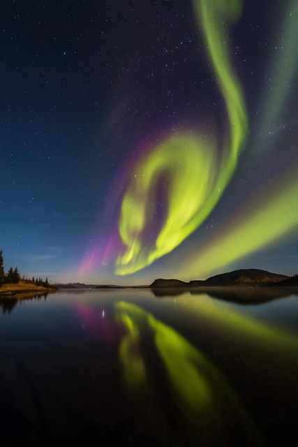 Foto Skyscape espacio Northern Lights Aurora boreal enmarcado impresión 12x16 pulgadas