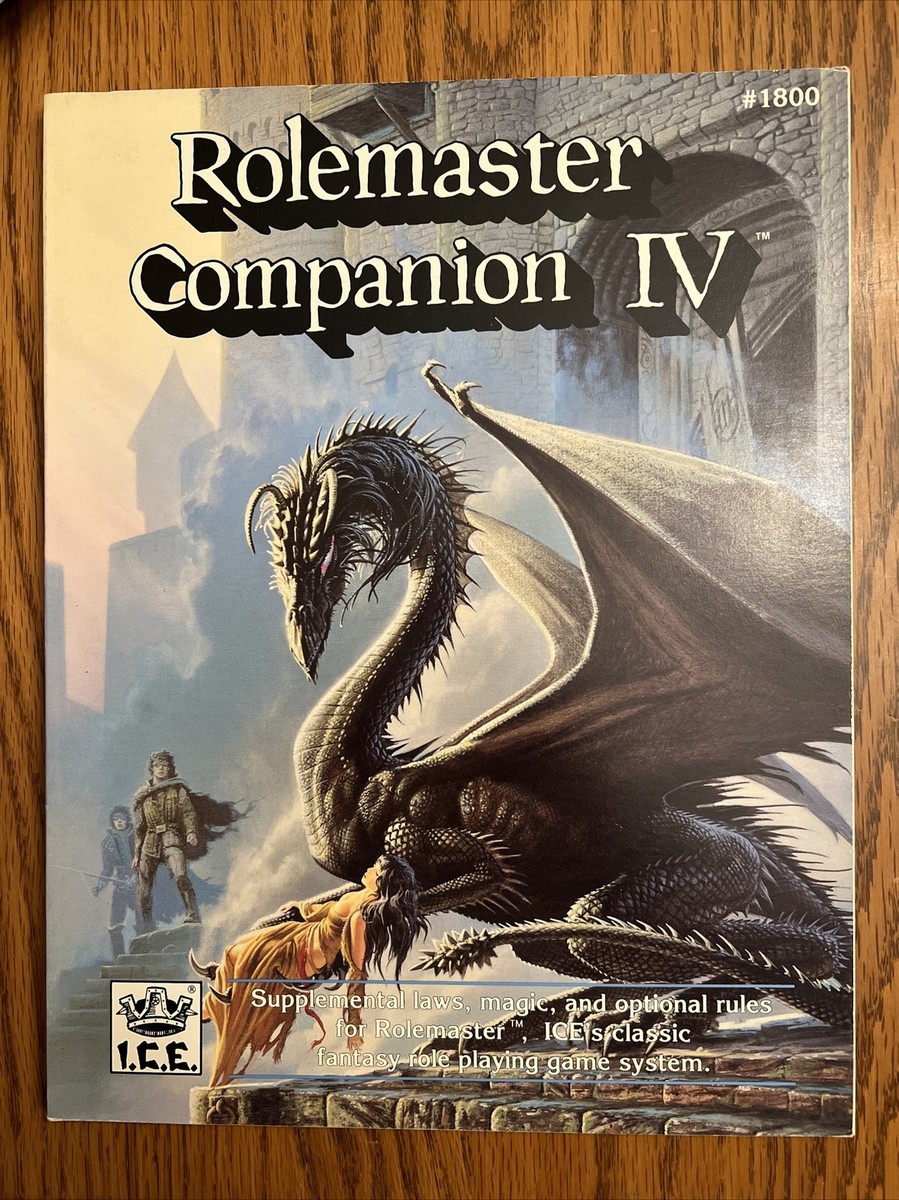 ICE Rolemaster Companion roolipelin lisäkirja englanniksi