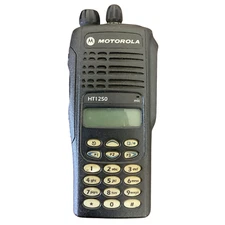 MOTOROLA HT1250 UHF 450-512mhz 128ch Radio AAH25KDH9AA6AN Handheld Microphone