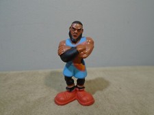 SPACE JAM MINIATURE LEBRON JAMES 2  FIGURE MF1169B 