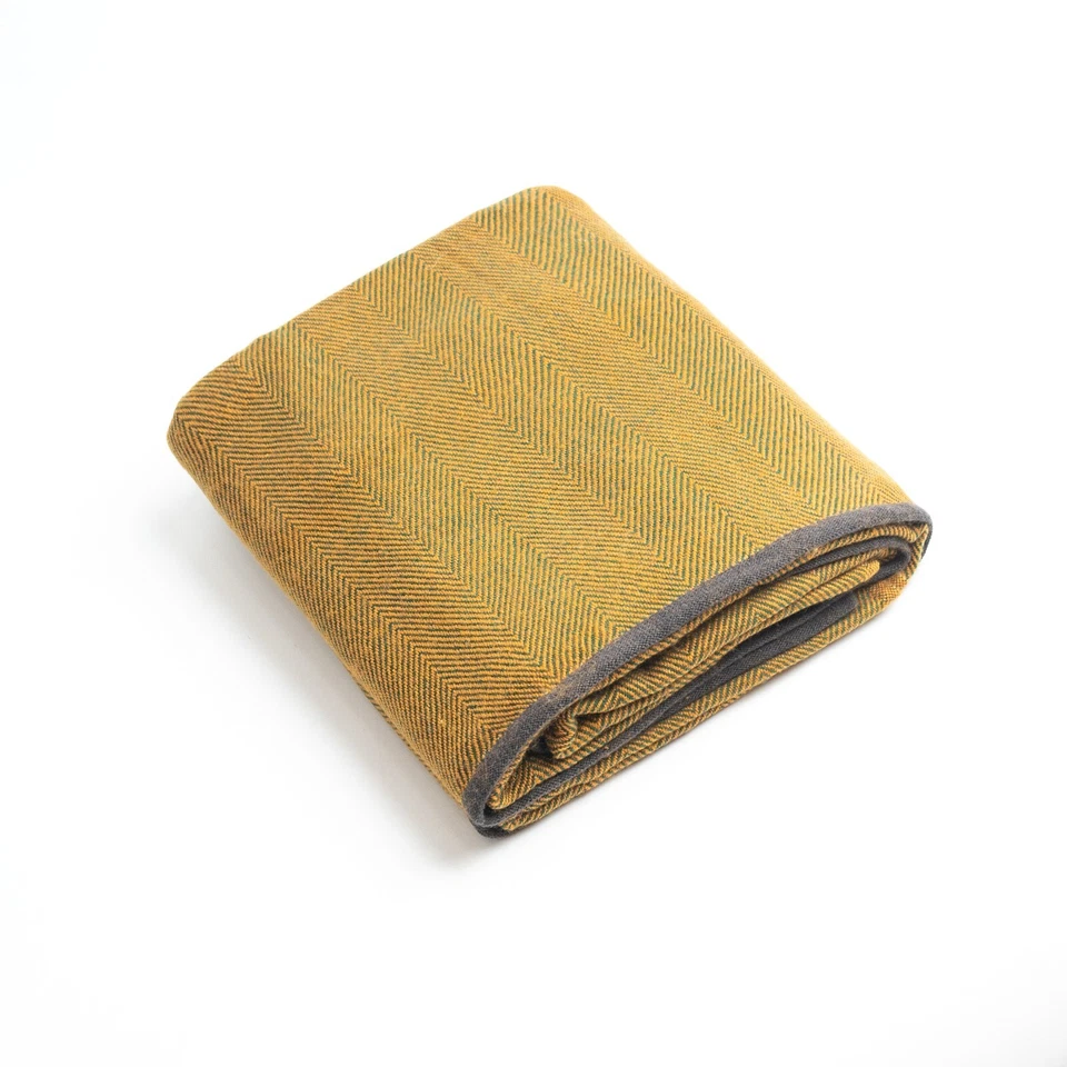 Manta de Meditación de Cachemira de Alta Calidad Yoga Viaje Lanzamiento Nepal Hecha 56"X90" Foto 2 de 4