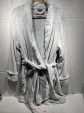 ALLONGE Ice Blue Super Plush Short Robe + Tie Pockets One Size Fits Most Cozy