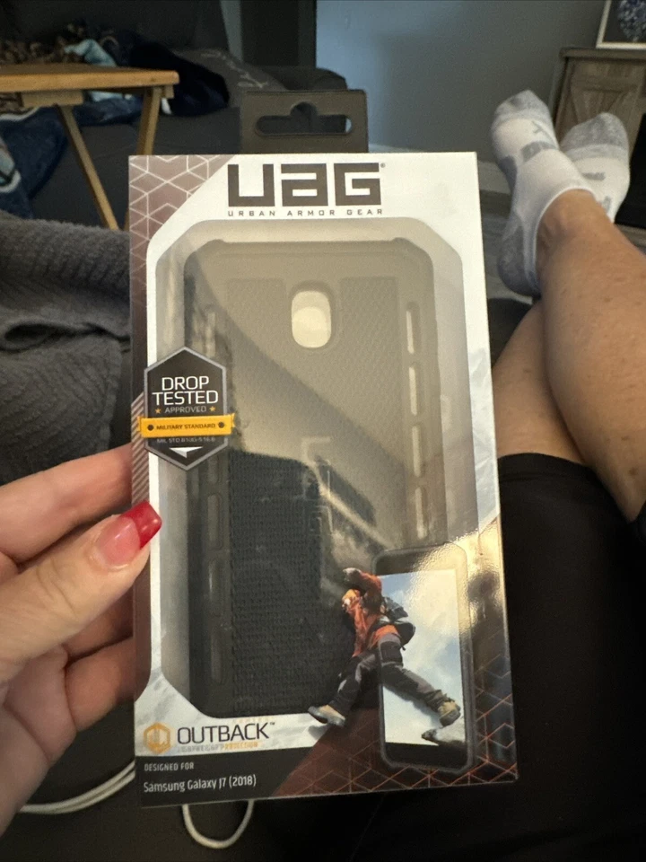 Funda Urban Armor Gear Serie UAG PLASMA para Samsung Galaxy J7 - Ceniza (2018) Foto 2 de 3