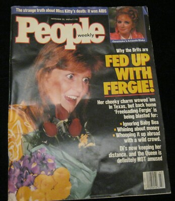 PEOPLE  NOV 20, 1989   FED UP WITH FERGIE! PRINCESS DI AND  MISS KITTY SOFTCOVER